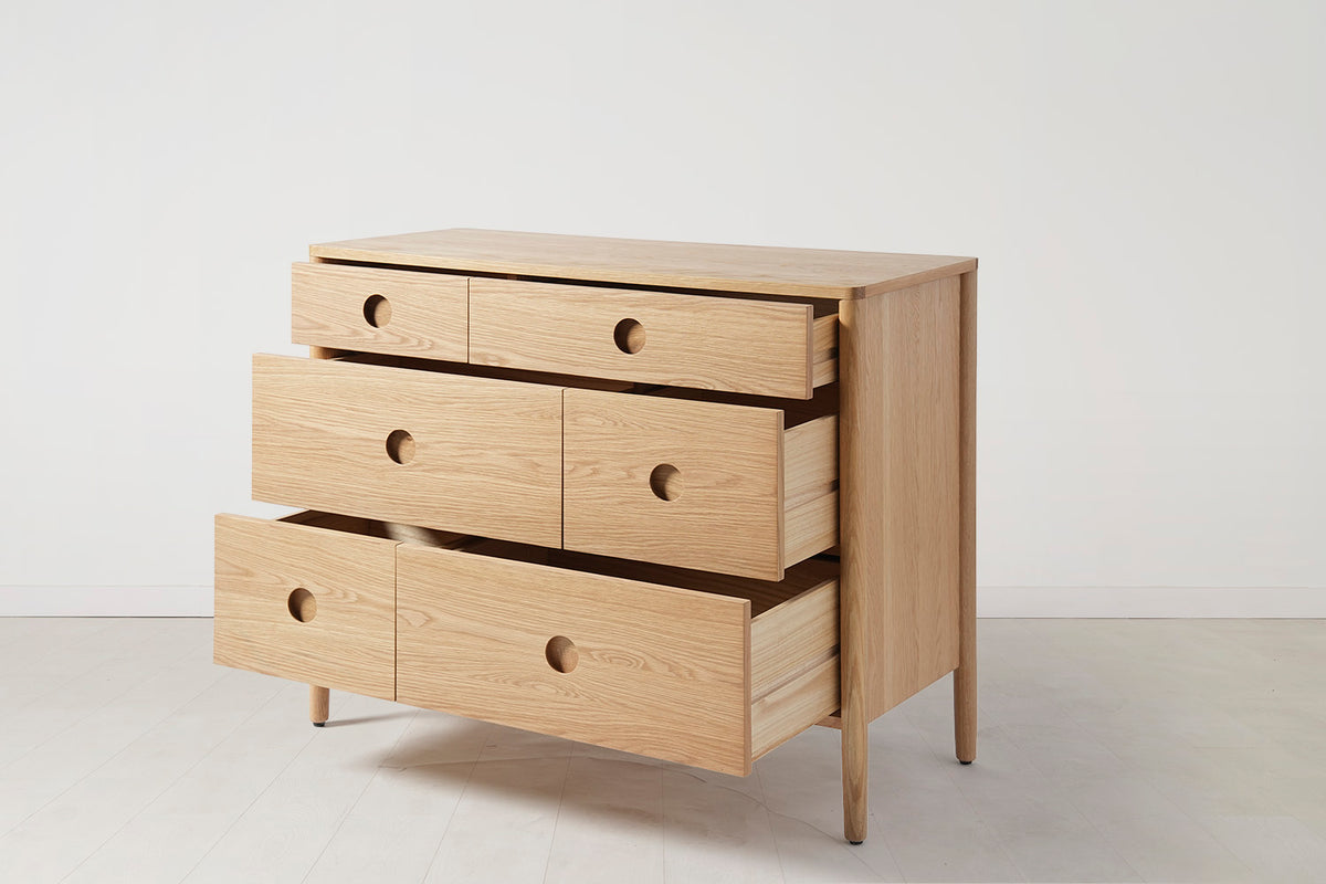 Chest of Drawers 03