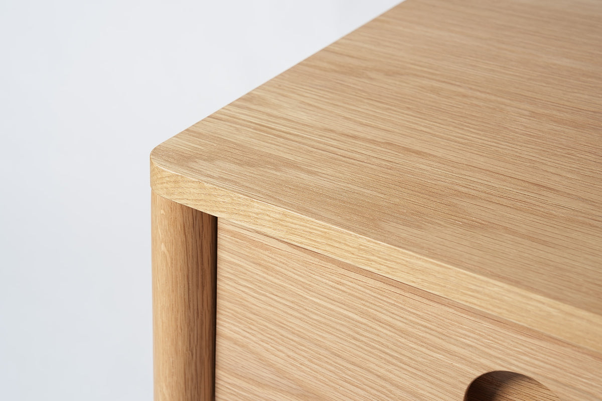 Chest of Drawers 03