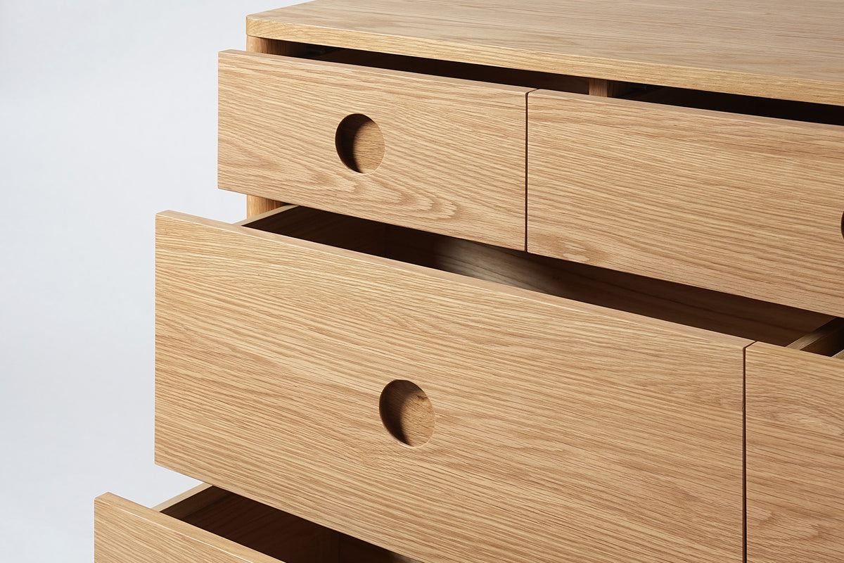 Chest of Drawers 03