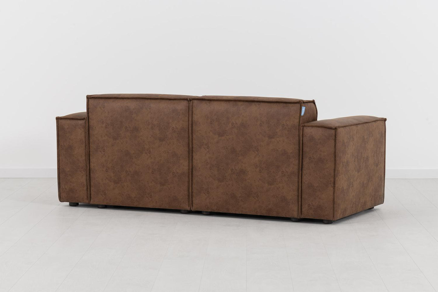 Model 03 2-Seater Sofa, Chestnut