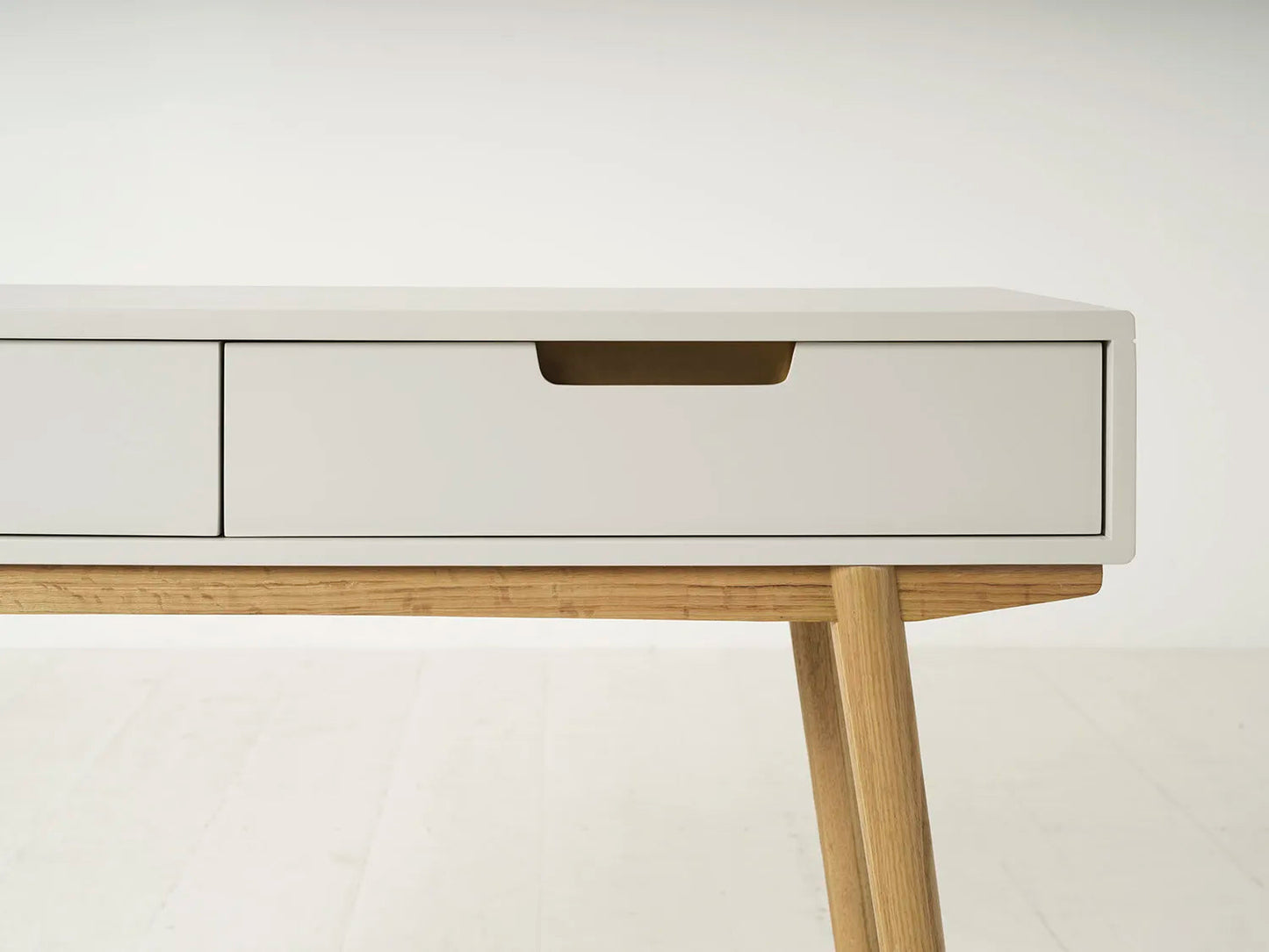 Console Table 01