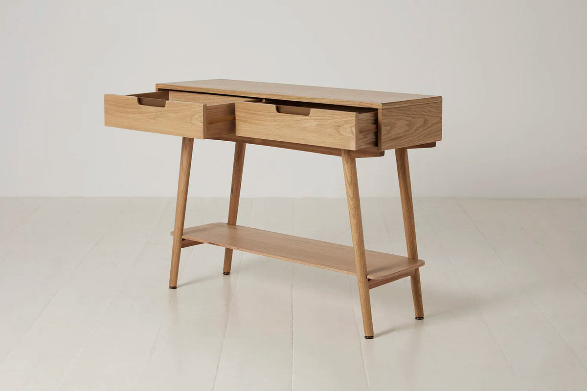 Image Table 01 Console Table 01 – Swyft