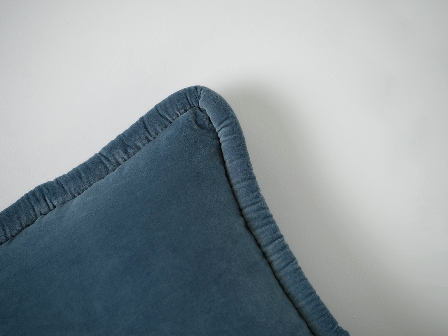 Cushion 04