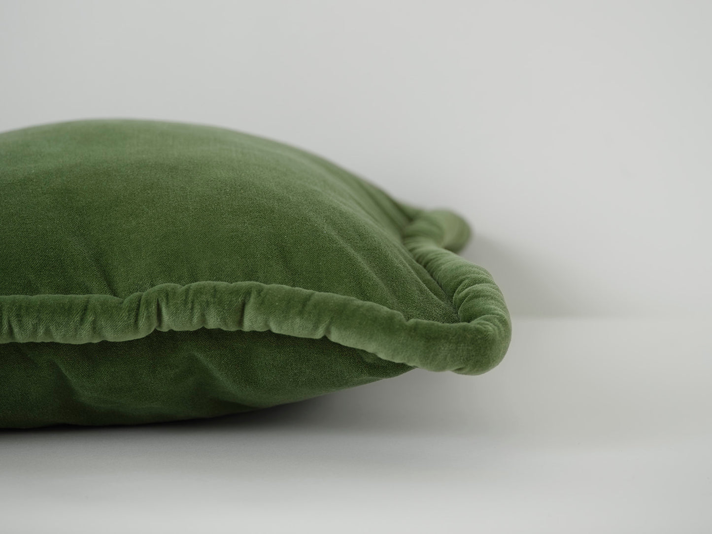 Cushion 04