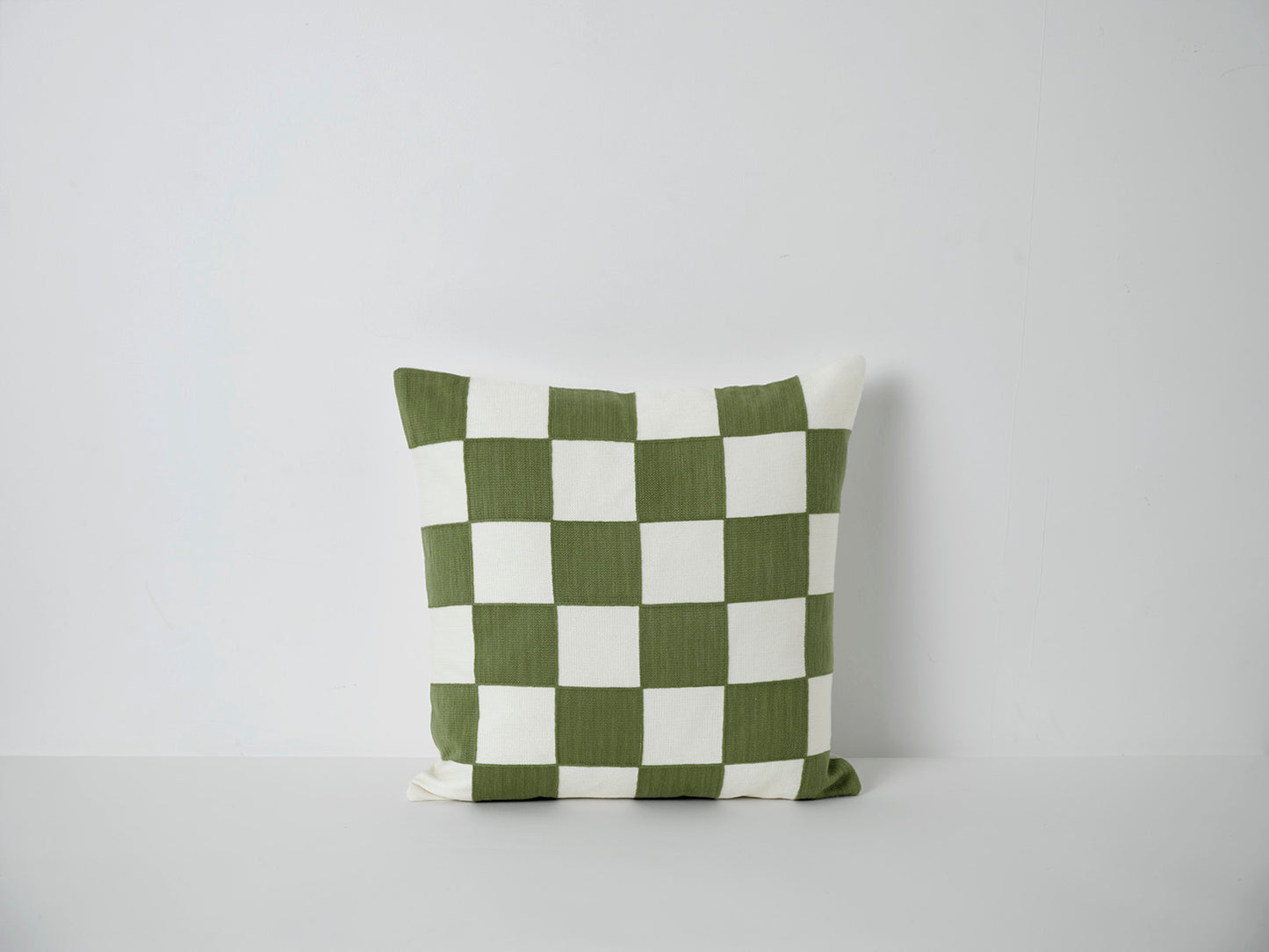 Cushion 05