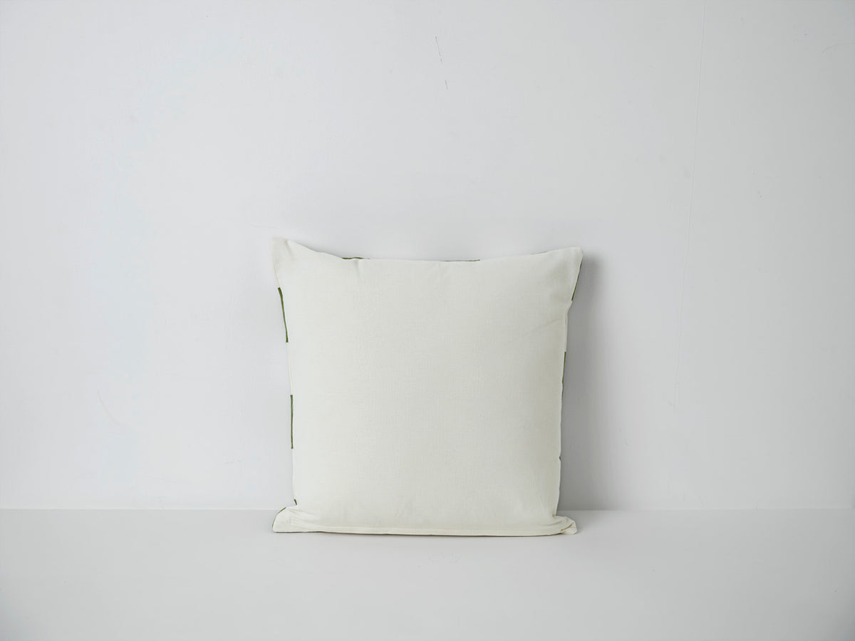 Cushion 05
