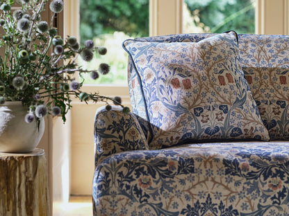 Cushion 01, Blackthorn