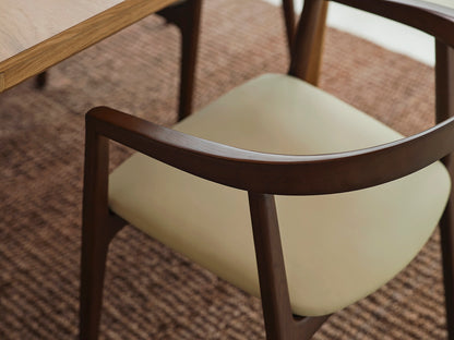 Dining Chair 01 (set of 2), Walnut / Oyster