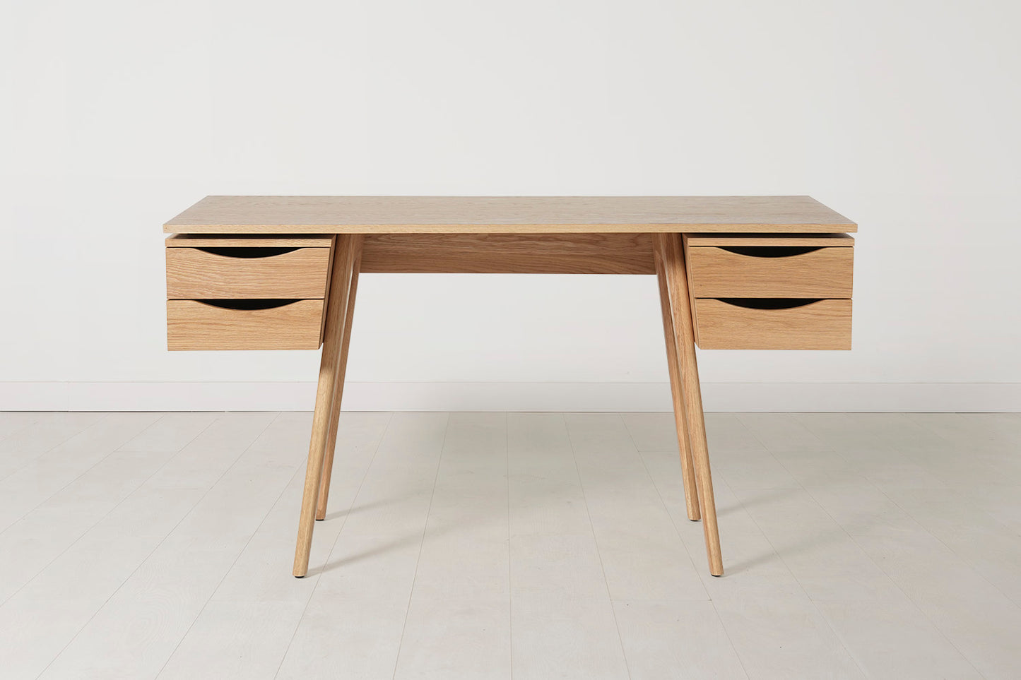 Desk 03