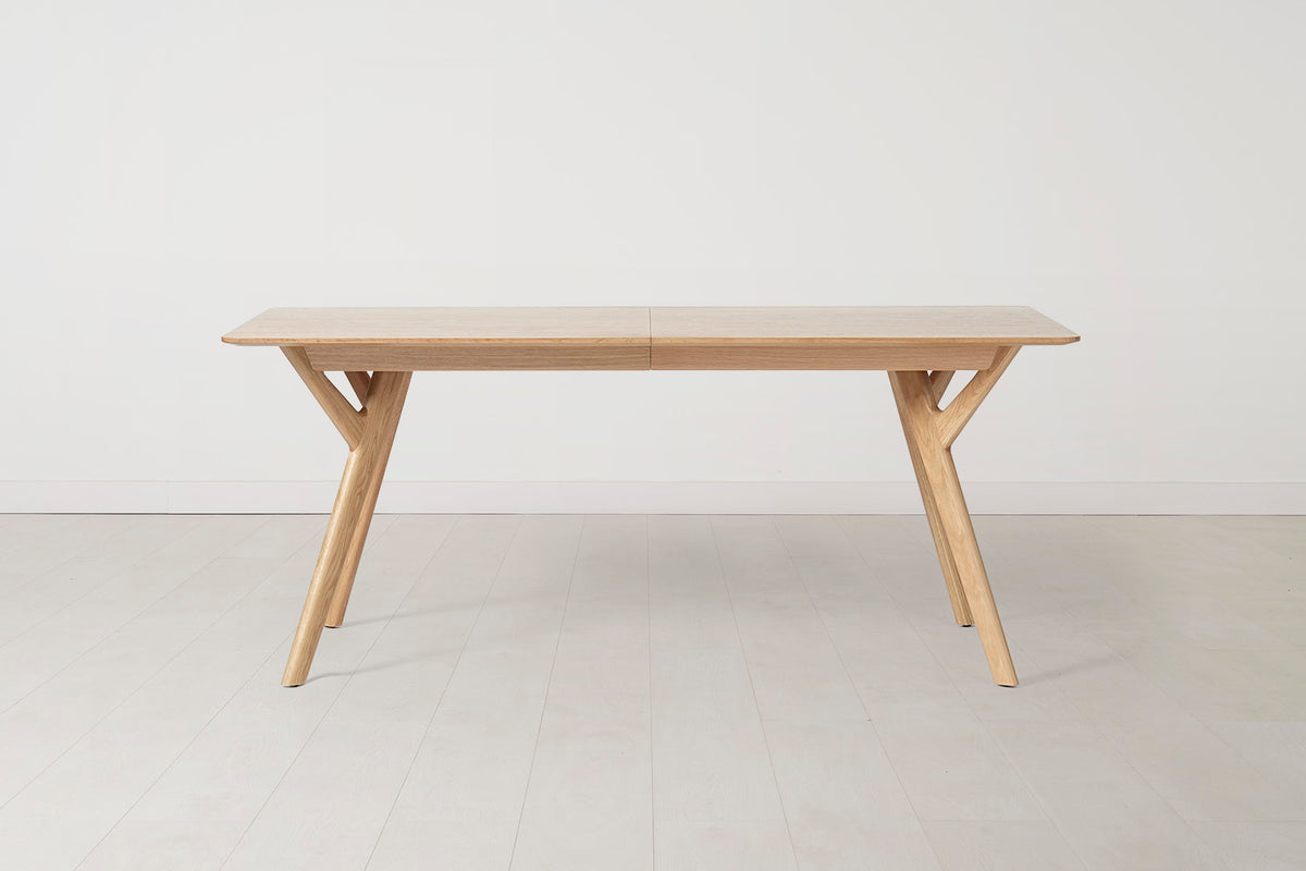 Dining Table 04