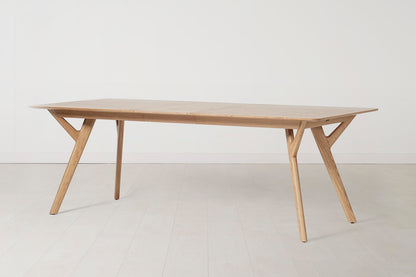 Dining Table 04