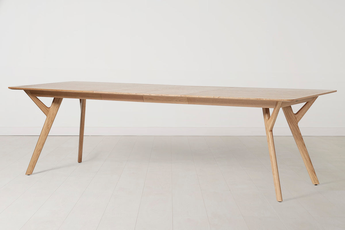 Dining Table 04