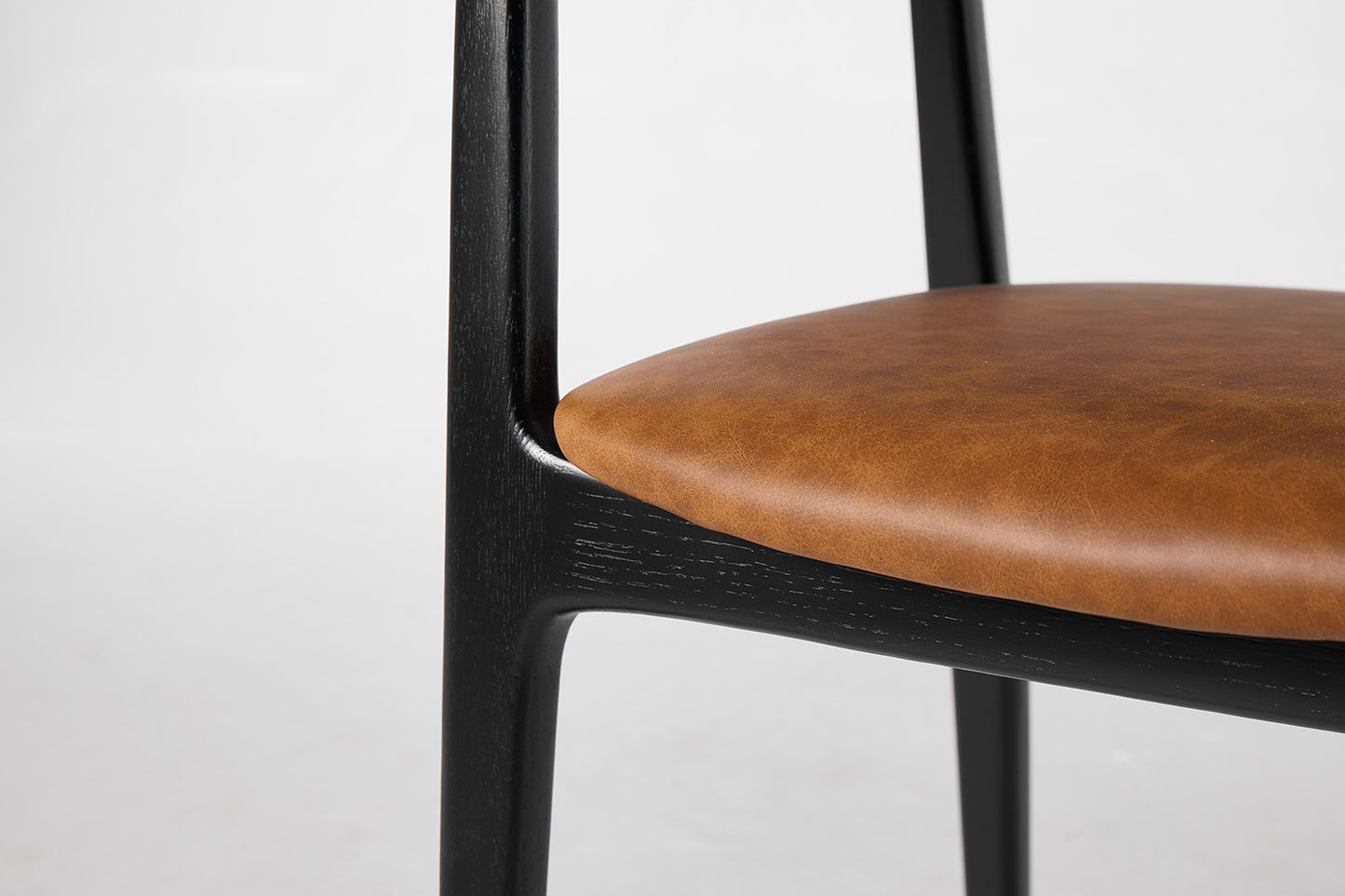 Dining Chair 01 (set of 2), Black / Maple