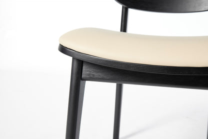 Dining Chair 02 (set of 2), Black / Oyster