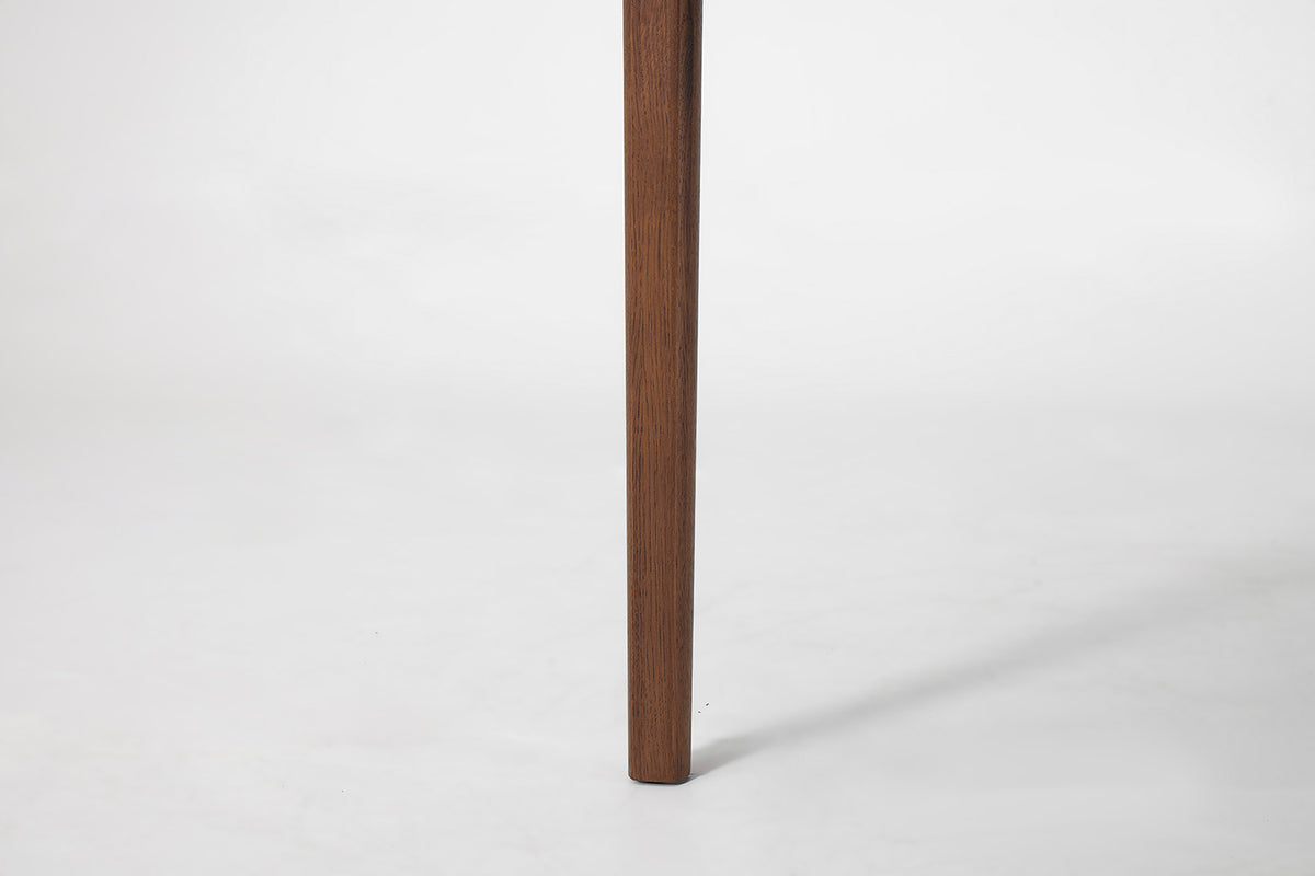 Dining Table 01 Extending Dining Table, Walnut / 4-6 seater