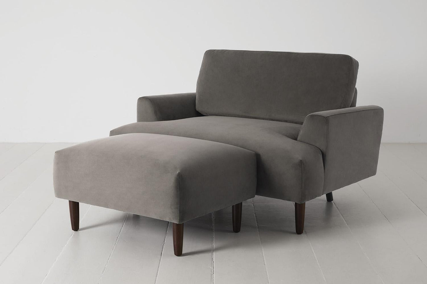 Model 05 Chaise Longue, Elephant