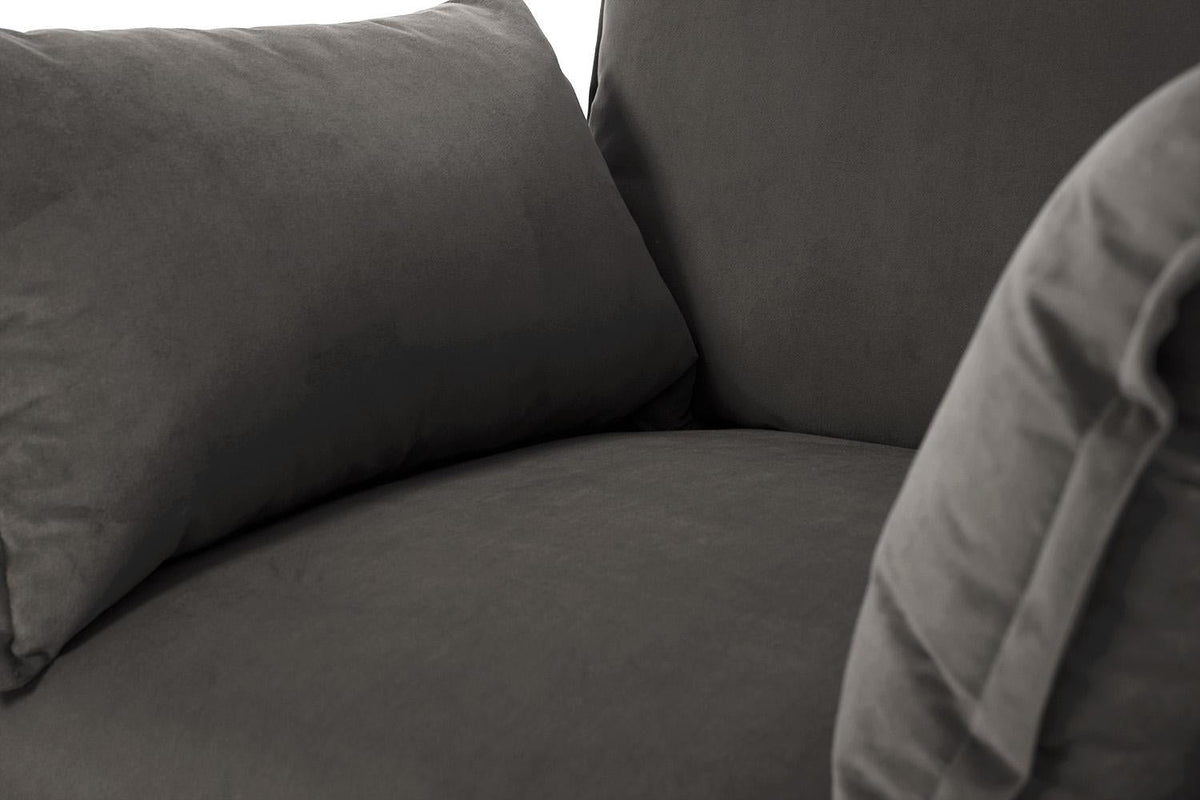 Model 06 Armchair, Elephant