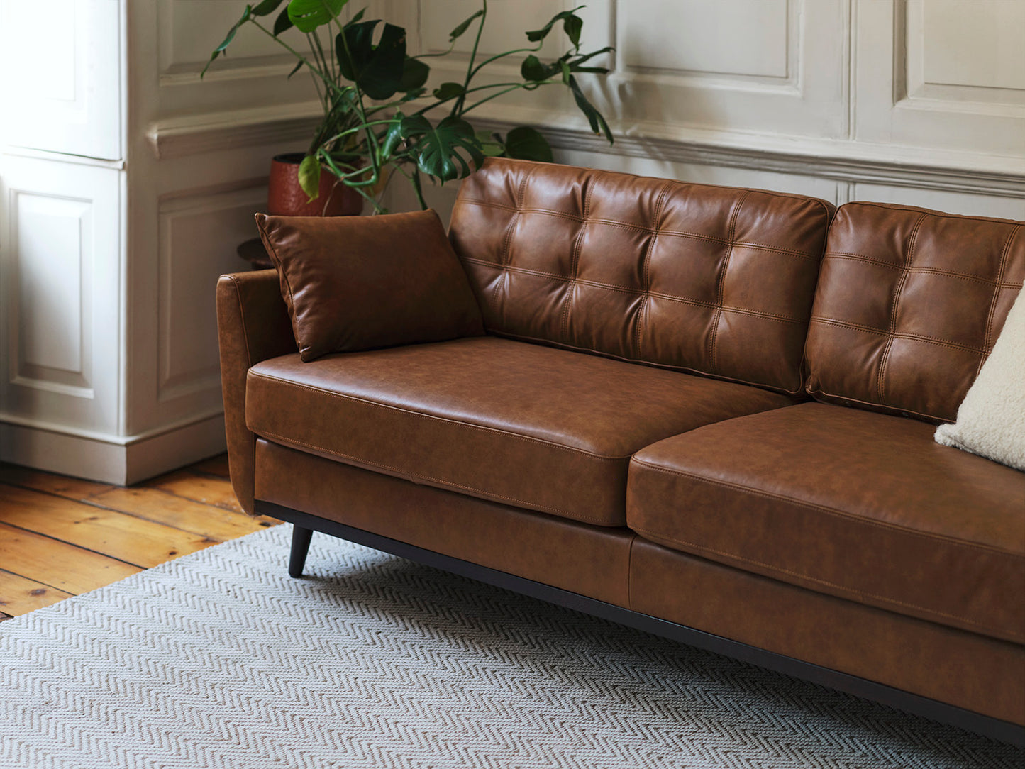 Model 10 3-Seater Sofa, Maple