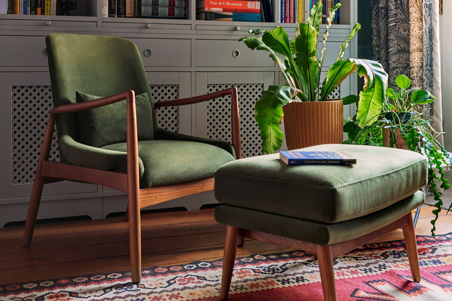 Chair 03 Ottoman