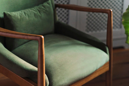Chair 01, Vine