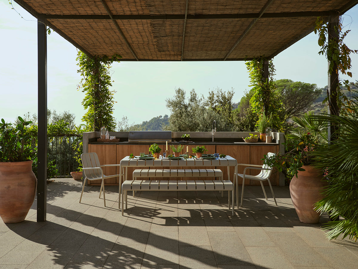 Garden Dining Set 01