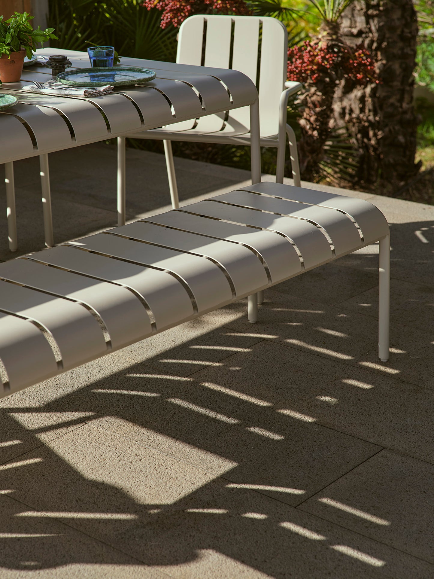 Garden Dining Set 01