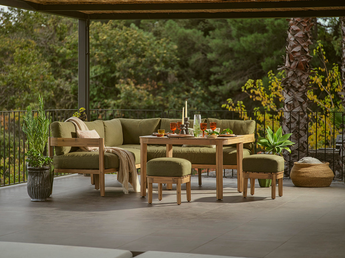 Garden Dining Set 02