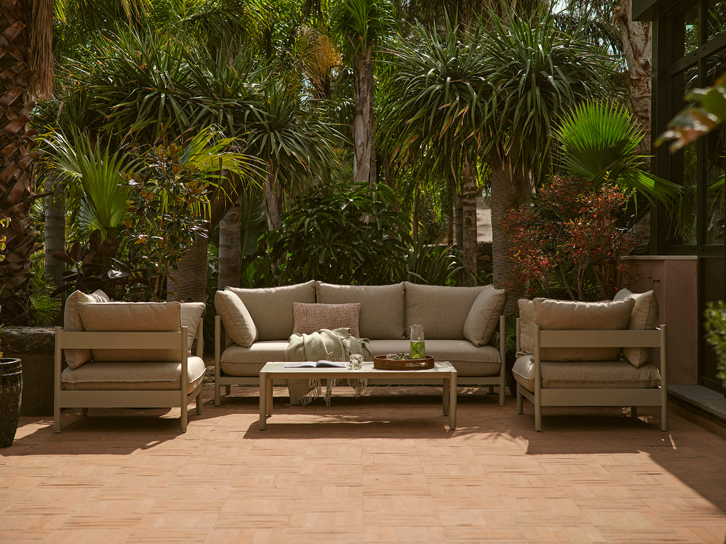 Garden Sofa Set 04 5 Seater