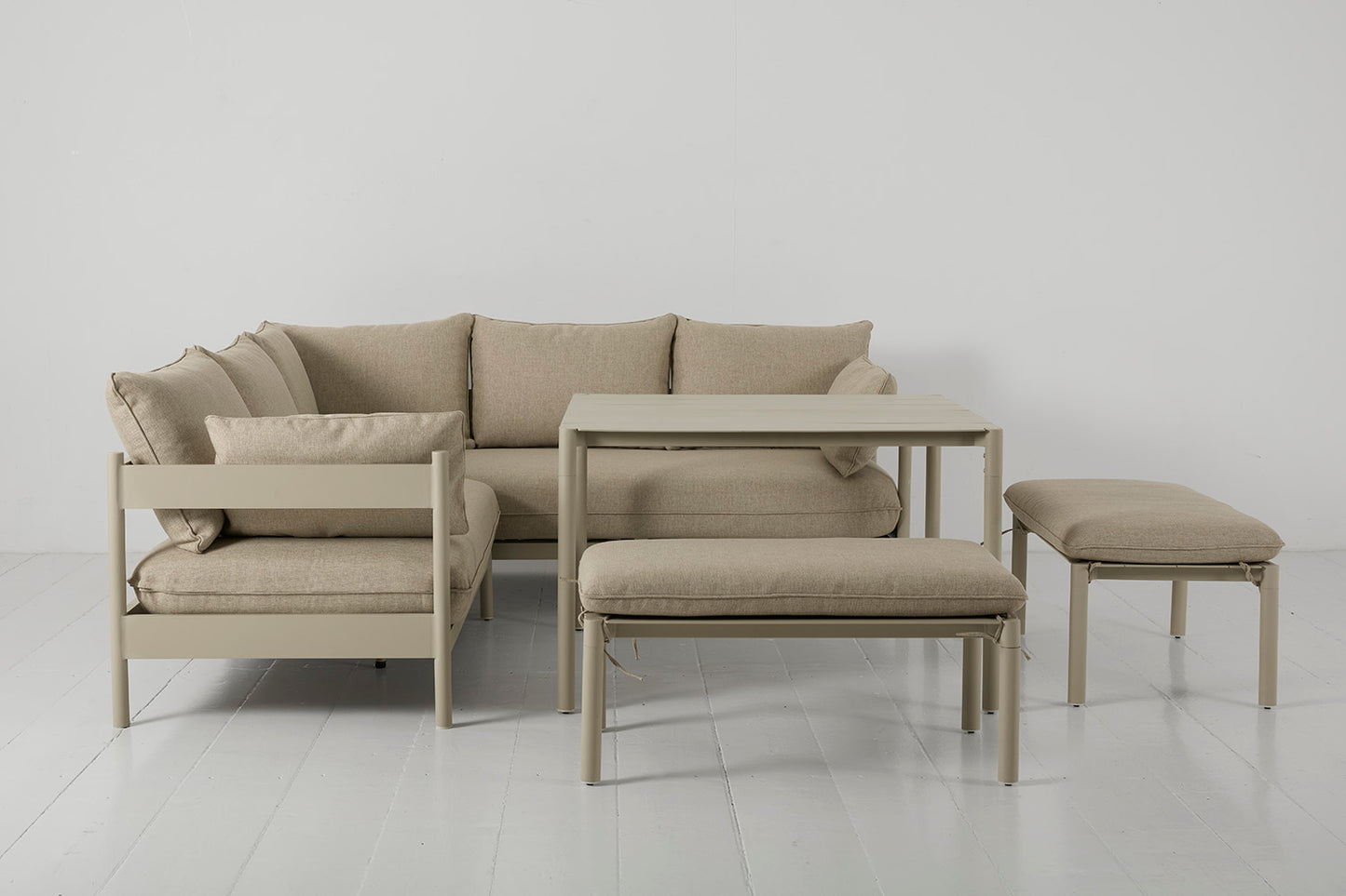Garden Dining Set 03