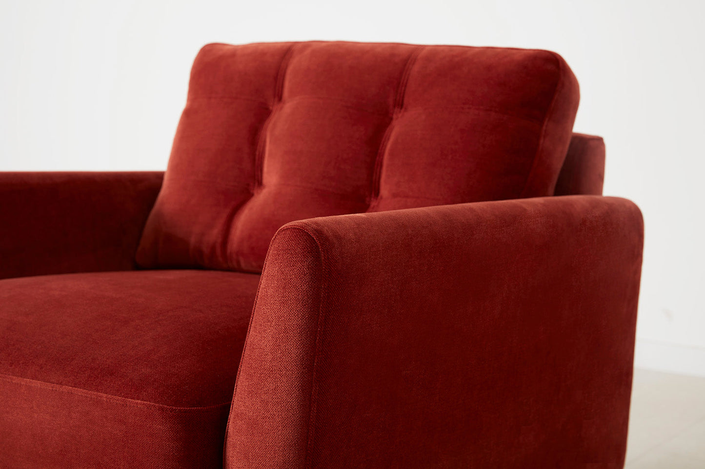Model 10 Armchair, Harissa