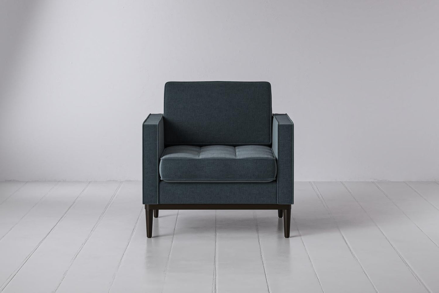 Model 02 Armchair, Hydro