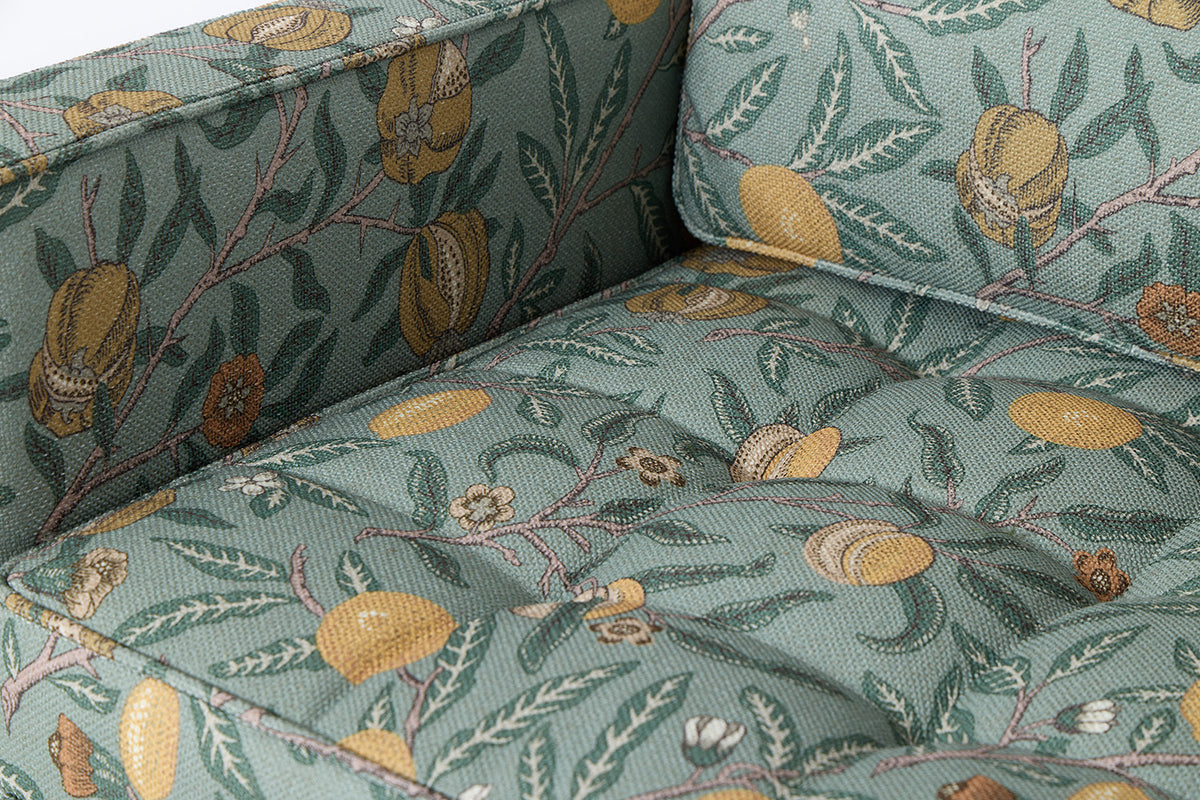 Model 02 Armchair, Fruit