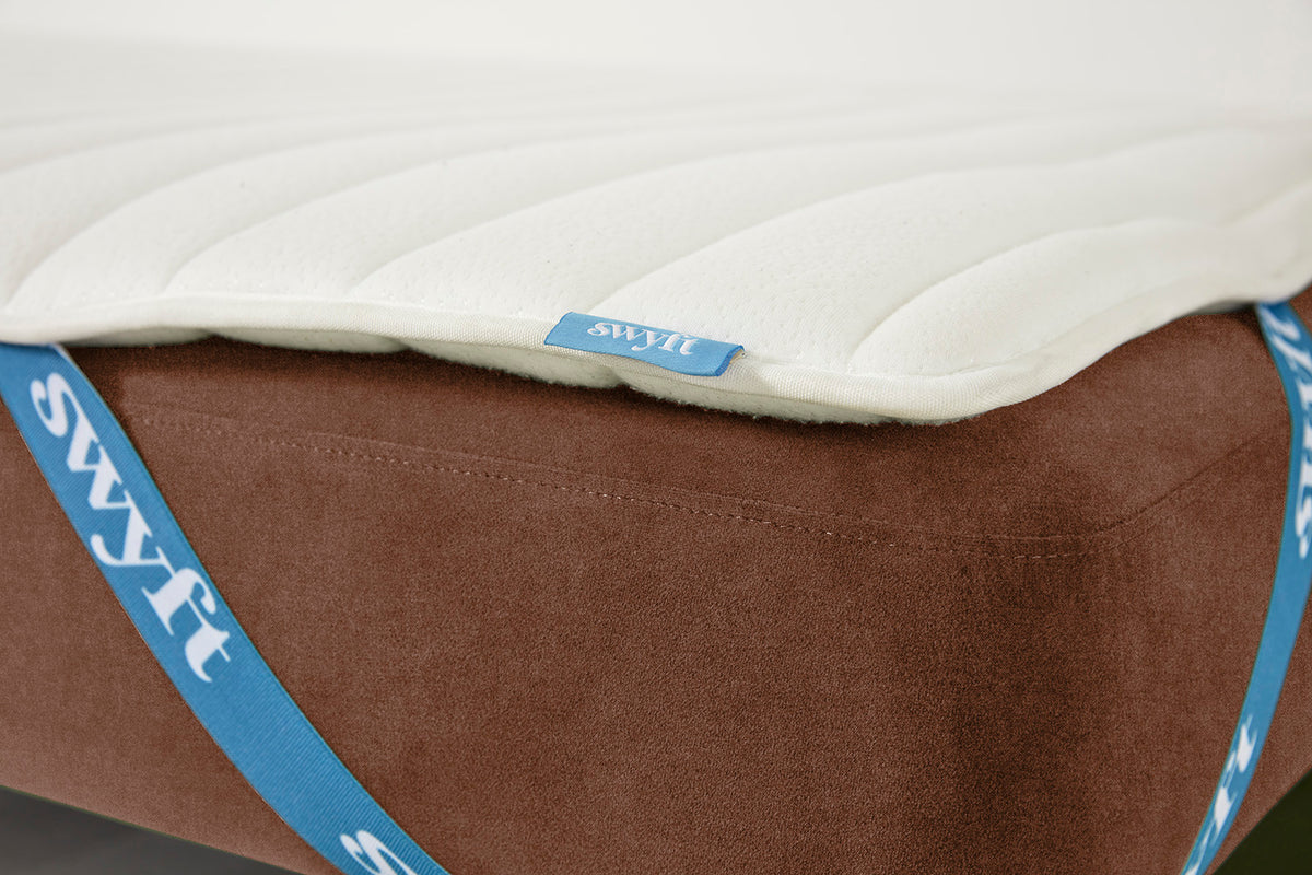 Model 04 Sofa Bed 3 Seater, Russet