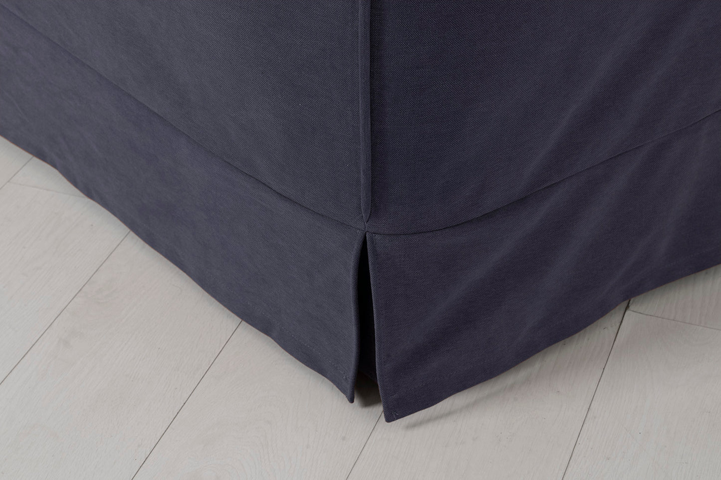 Model 18 2 Seater Sofa, Midnight