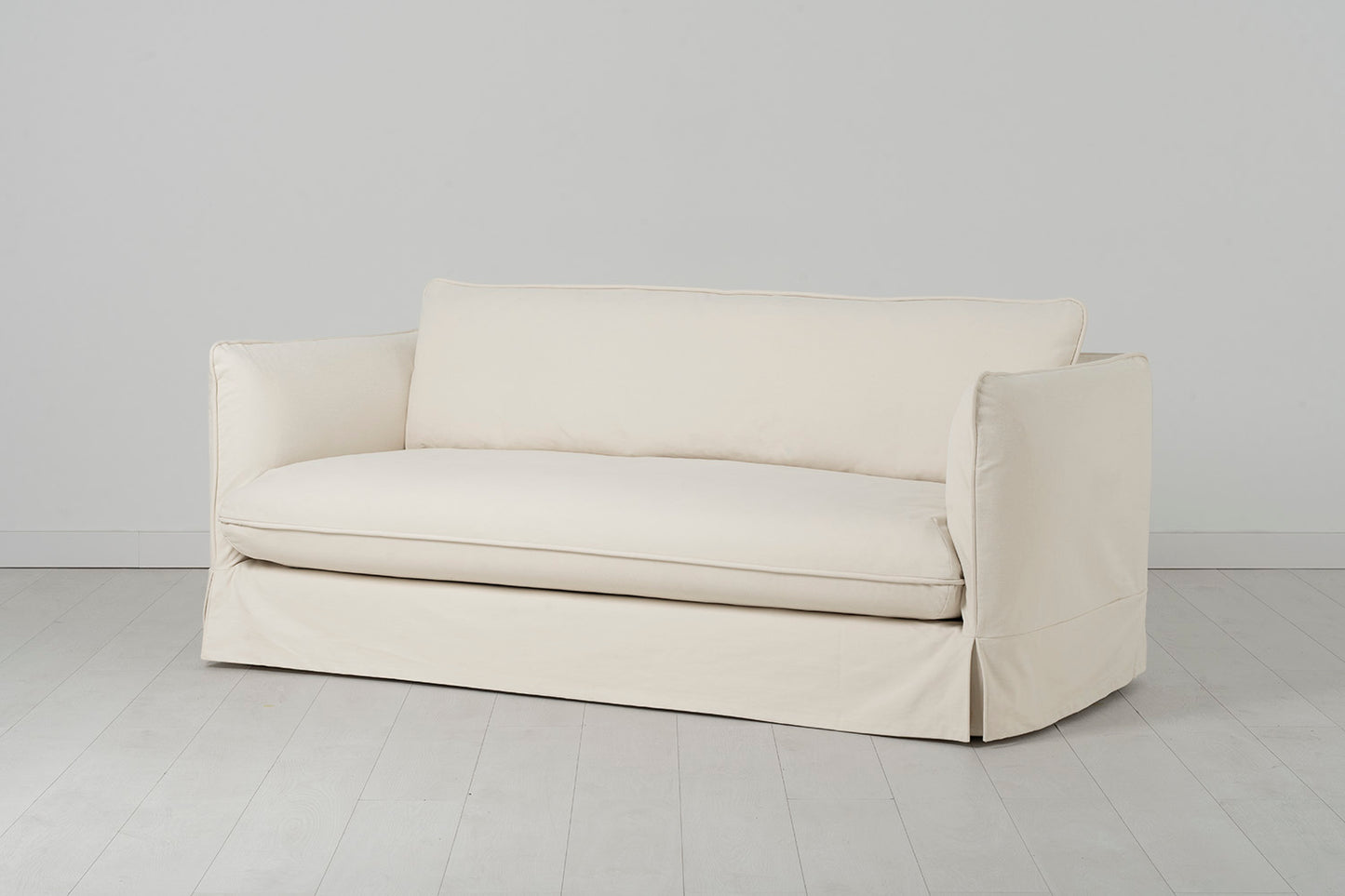 Model 18 3 Seater Sofa, Nougat
