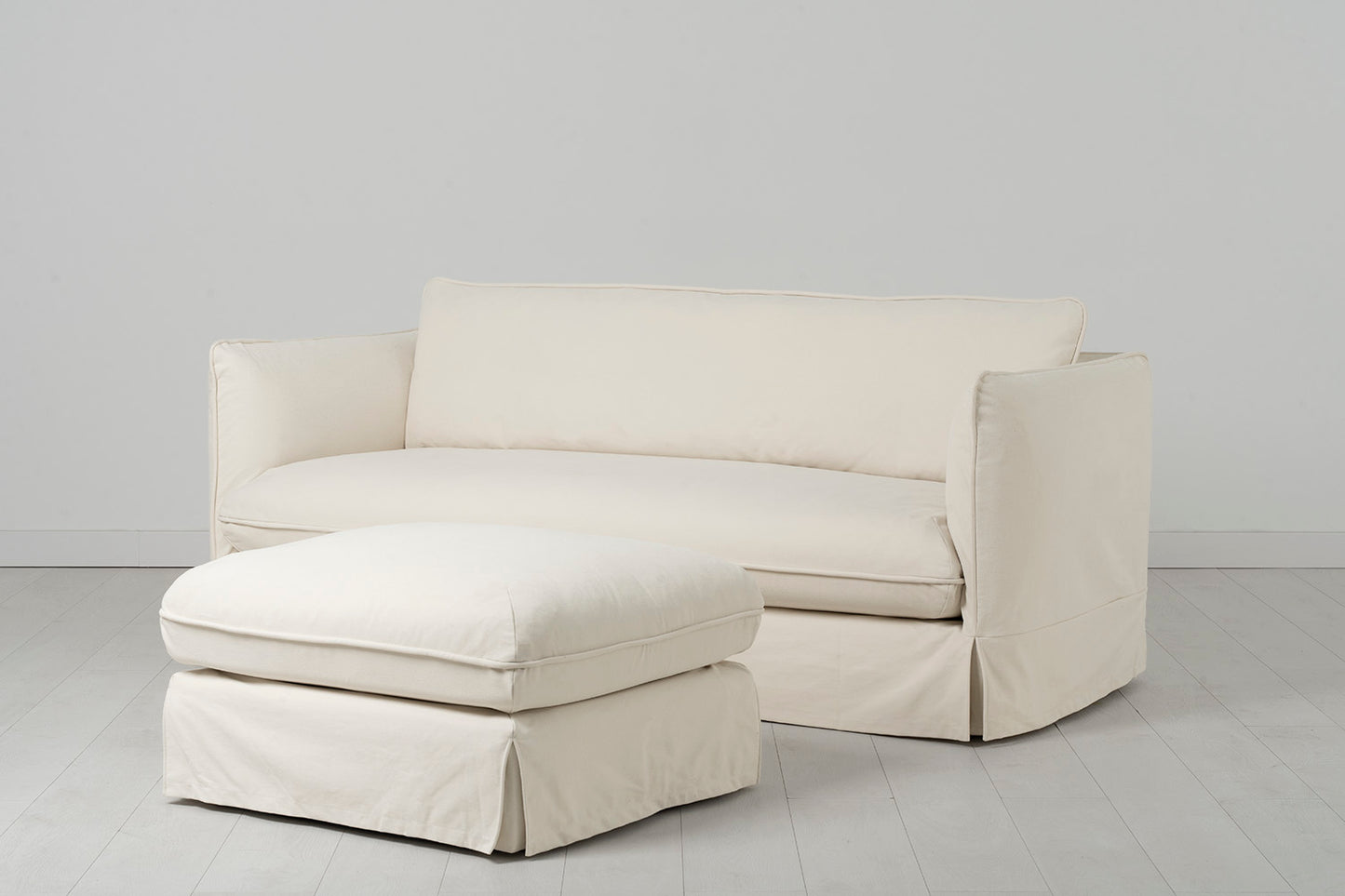 Model 18 3 Seater Sofa with Ottoman, Nougat