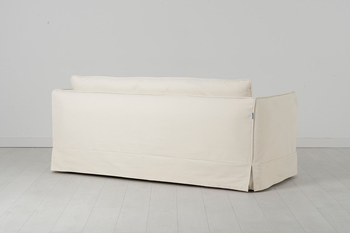 Model 18 3 Seater Sofa, Nougat