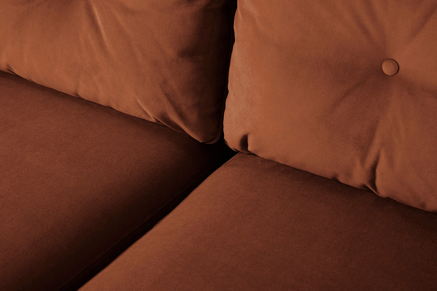 Model 19 2 Seater Sofa, Umber