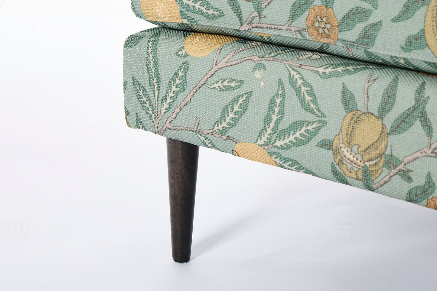 Model 01 Ottoman
