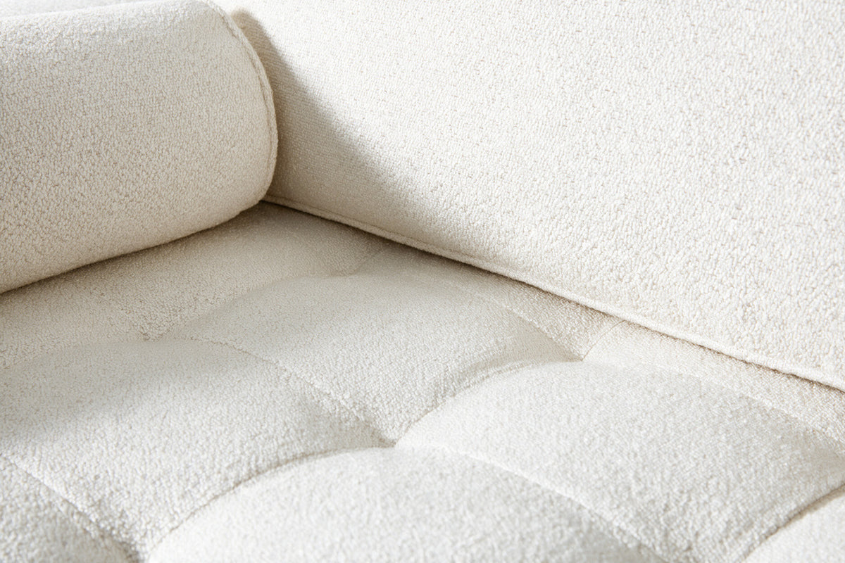 Loveseat in cream bouclé