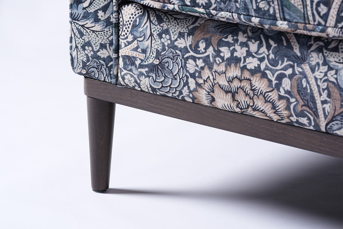 Model 02 2-Seater Sofa, Wandle