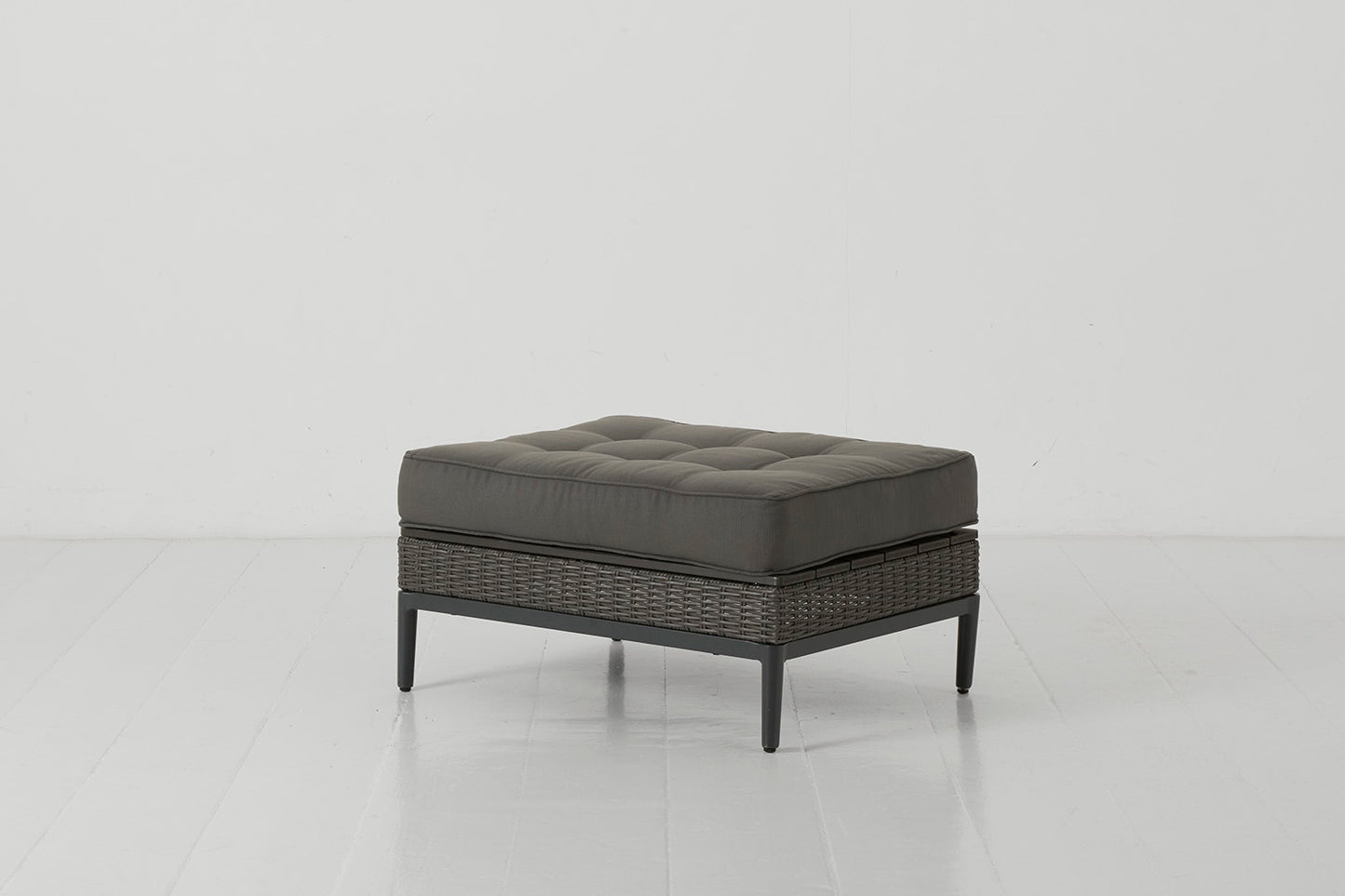 Model 02 Garden Ottoman