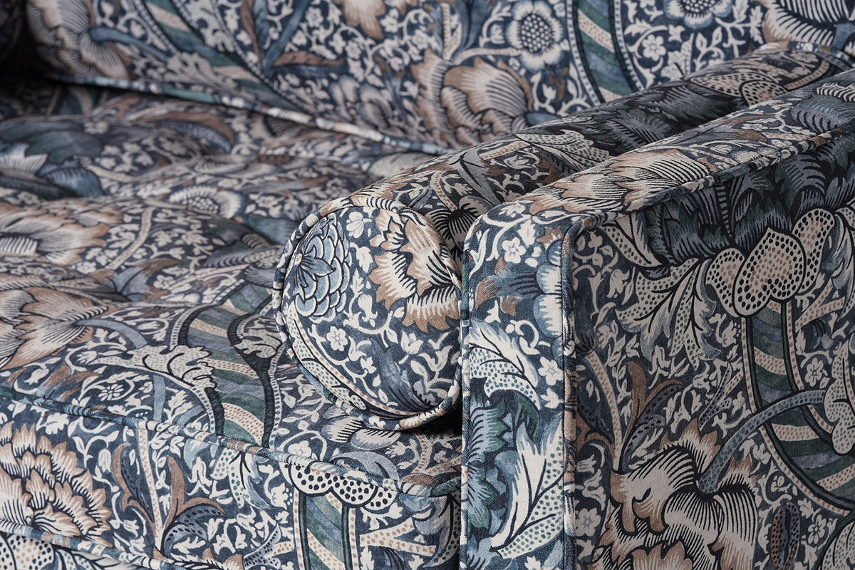Model 02 Loveseat, Wandle