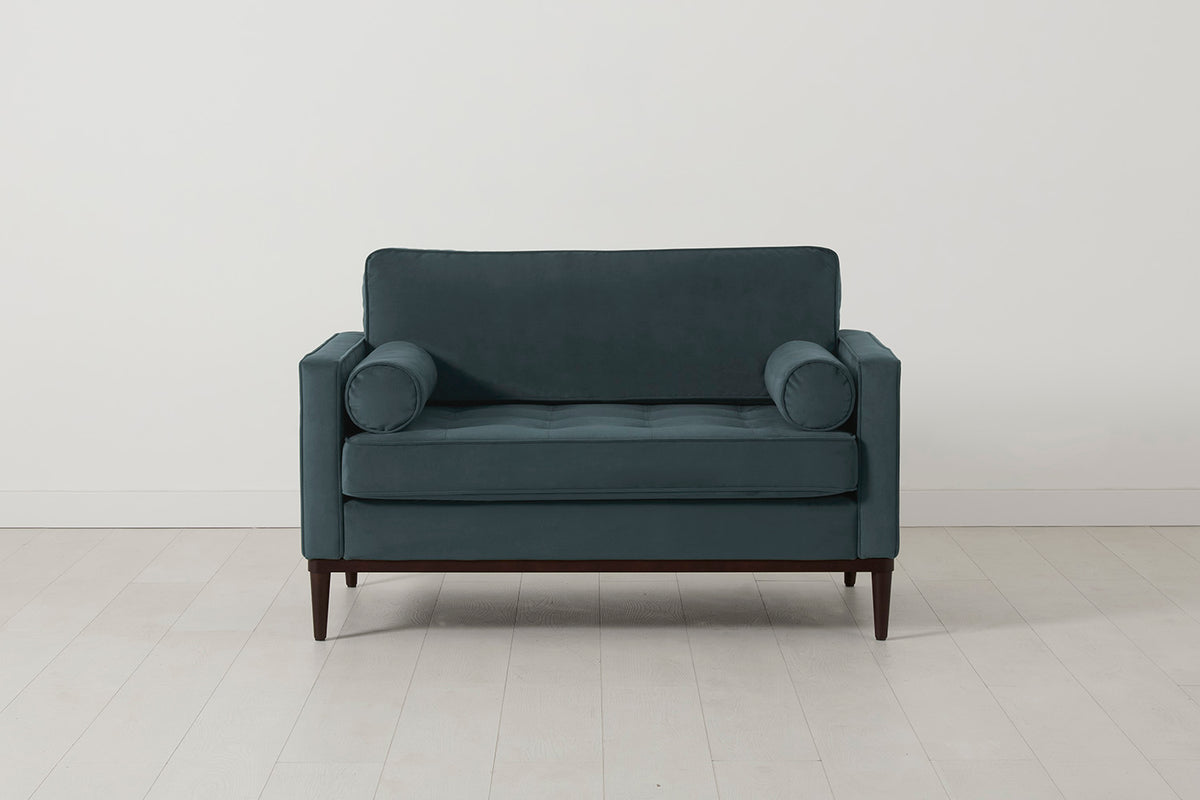 Loveseat in blue velvet