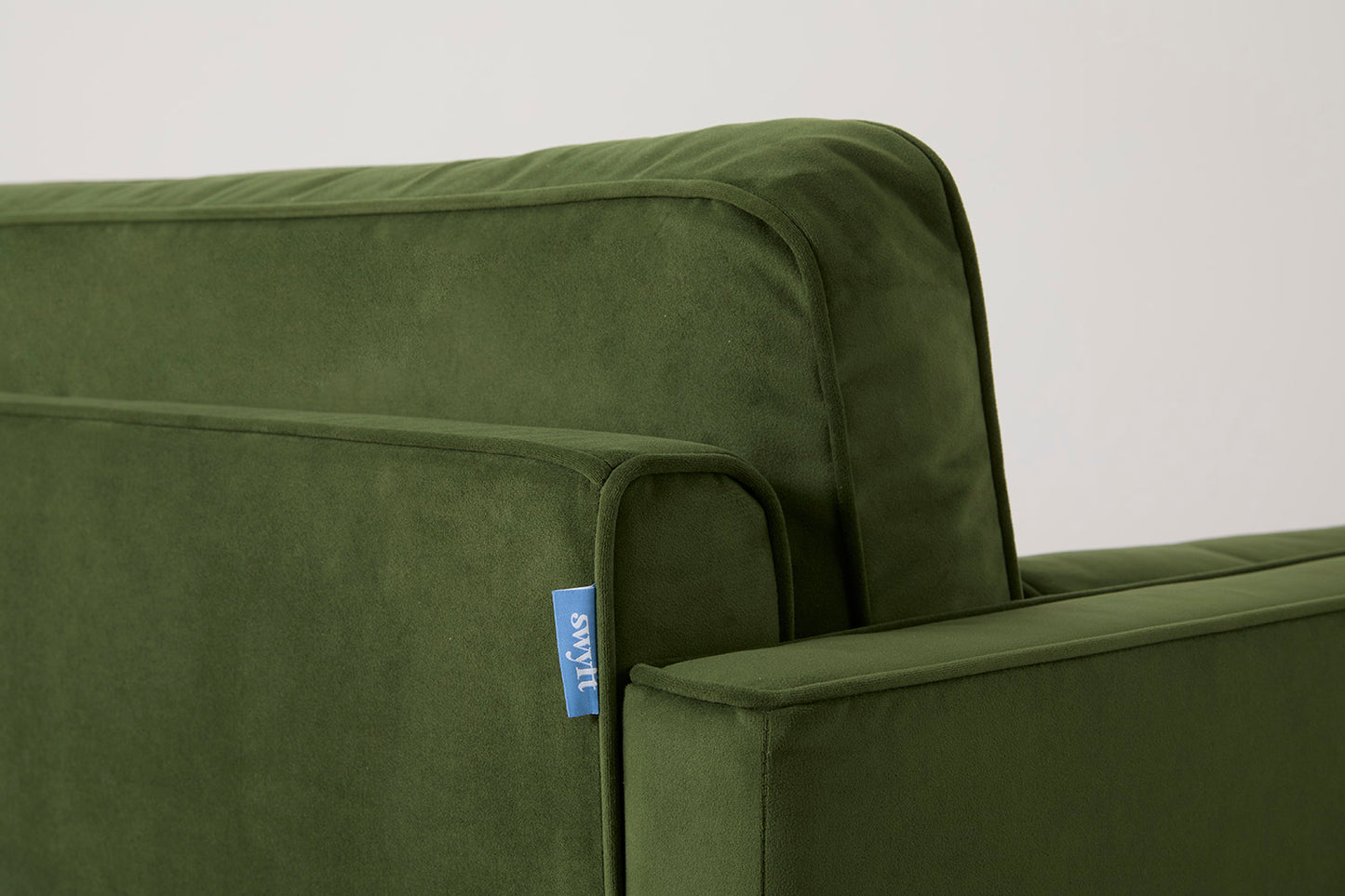 Model 02 Loveseat, Vine