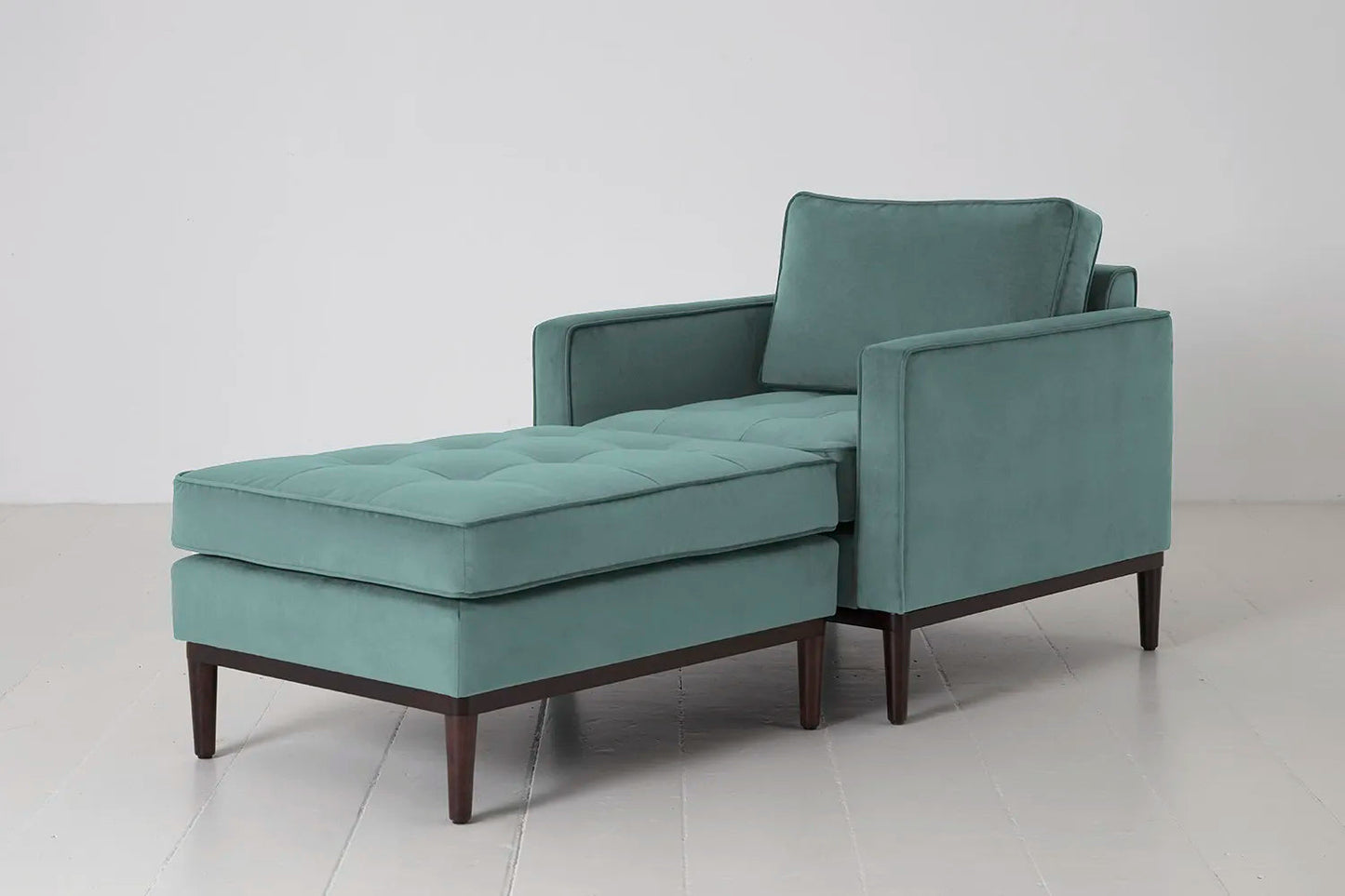 Model 02 Chaise Longue