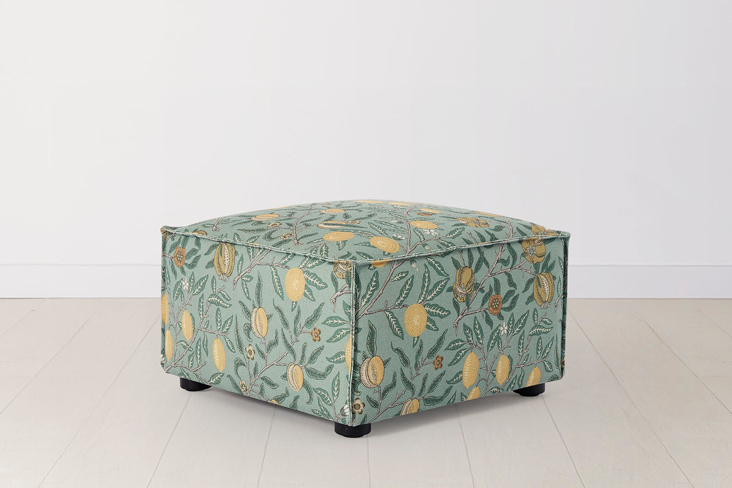 Model 03 Ottoman, Fruit