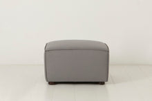Model 03 Ottoman, Risso
