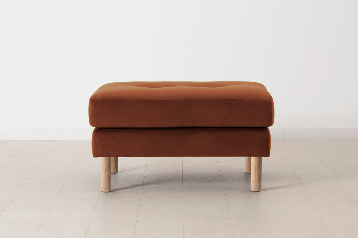 Model 04 Ottoman, Oak / Umber