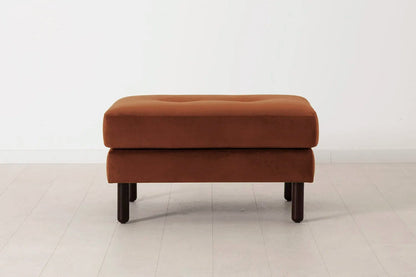 Model 04 Ottoman, Umber